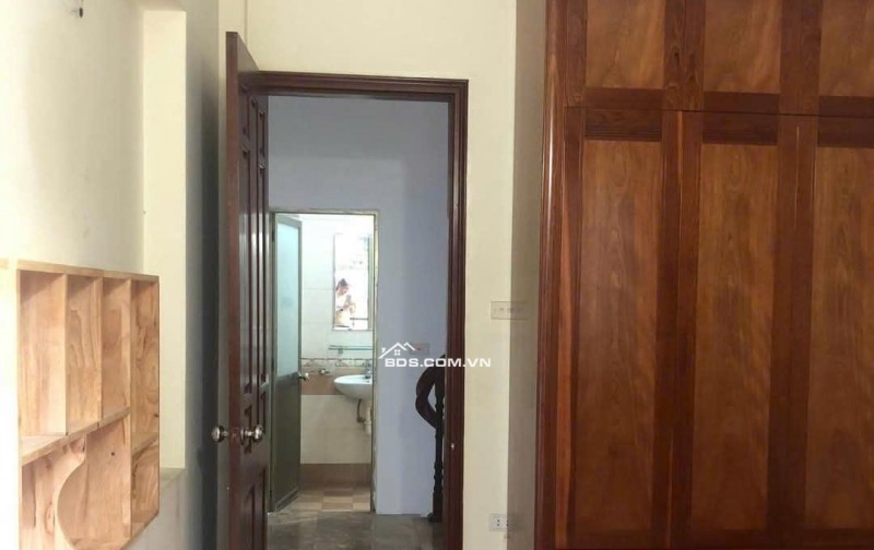 Bán nhà Yên Hòa, Cầu Giấy – dân xây – 30m2, 5 tầng, mt 3,8m – nhỉnh 6 tỷ